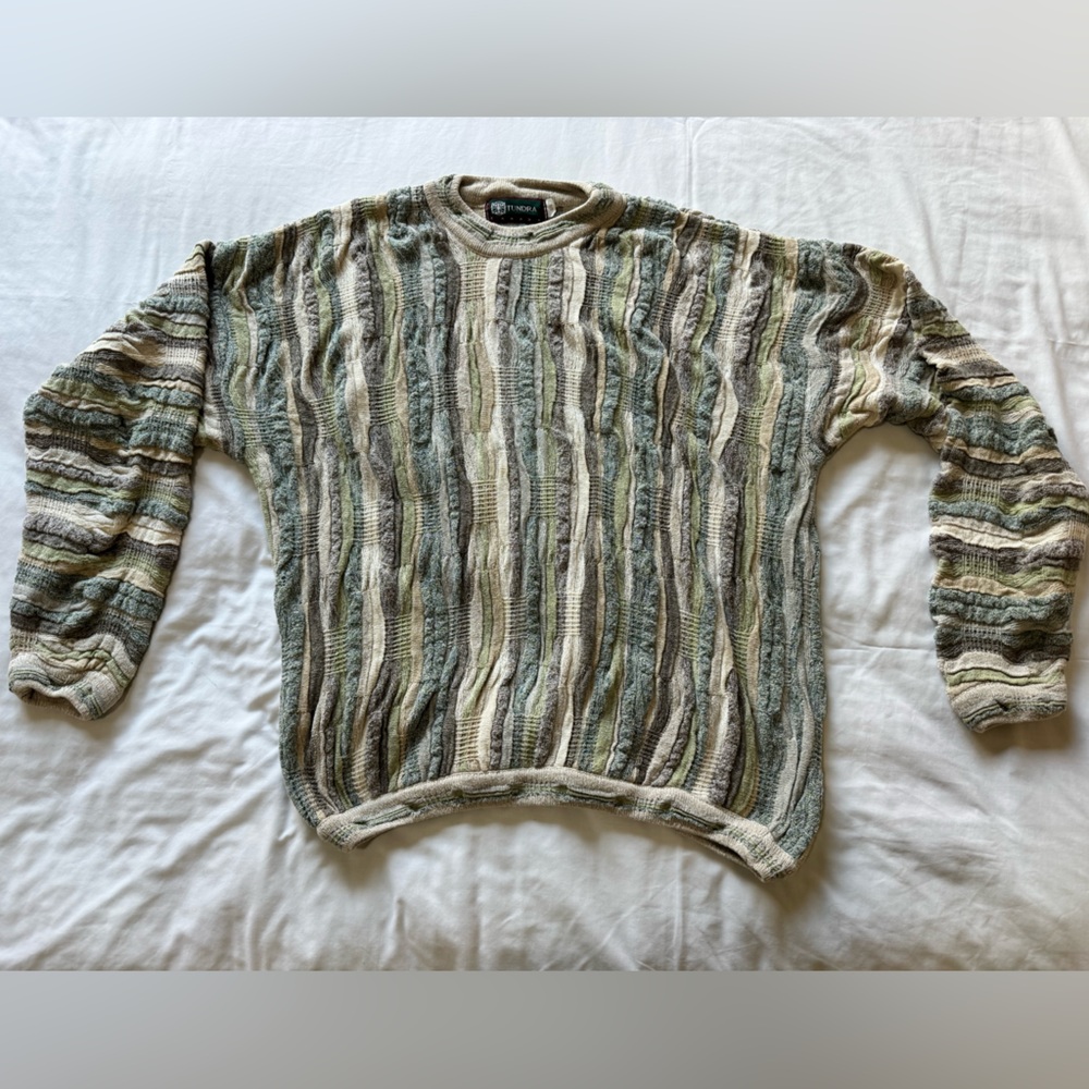 Vintage Tundra Canada Sweater Men’s Large | Classic Textured Knit